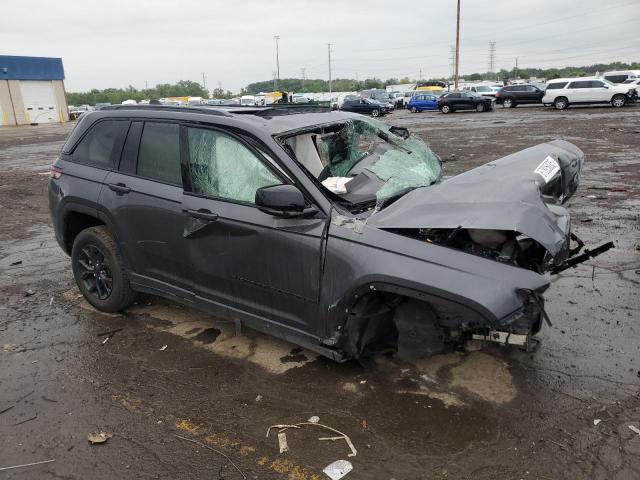 1C4RJHAG6SC276103 - 2025 JEEP GRAND CHEROKEE LAREDO GRAY photo 4