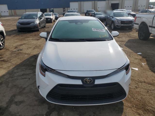 5YFB4MDE1RP157081 - 2024 TOYOTA COROLLA LE Білий фото 5