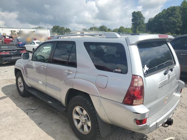 JTEBT14R240030102 - 2004 TOYOTA 4RUNNER SR5 SILVER photo 2