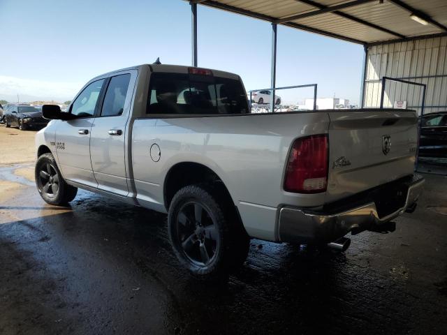 1C6RR7GT5JS150463 - 2018 RAM 1500 SLT Արծաթագույն լուսանկար 2