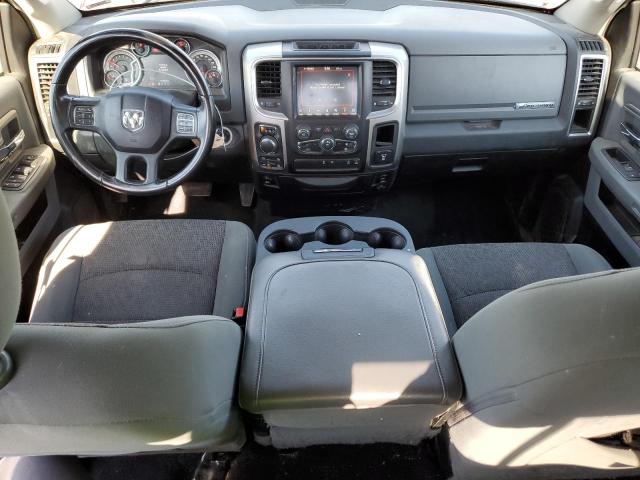 1C6RR7GT5JS150463 - 2018 RAM 1500 SLT Արծաթագույն լուսանկար 8