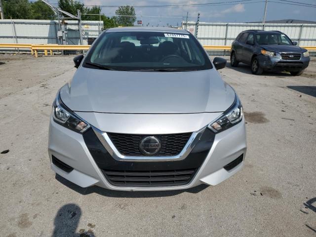 3N1CN8DV2ML810146 - 2021 NISSAN VERSA S SILVER photo 5