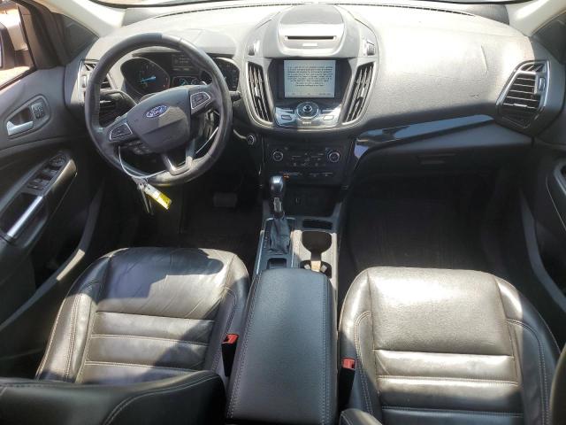 1FMCU9JD2HUD37034 - 2017 FORD ESCAPE TITANIUM Złoty zdjęcie 8