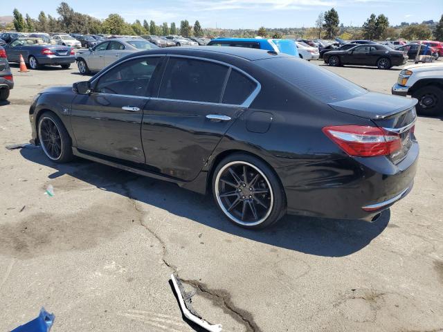 1HGCR3F96HA001820 - 2017 HONDA ACCORD TOURING BLACK photo 2