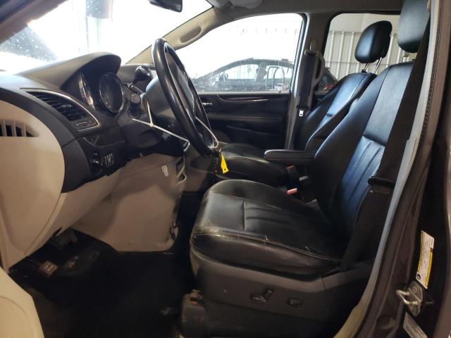 2C4RC1BG2FR596340 - 2015 CHRYSLER TOWN & COU TOURING GRAY photo 7