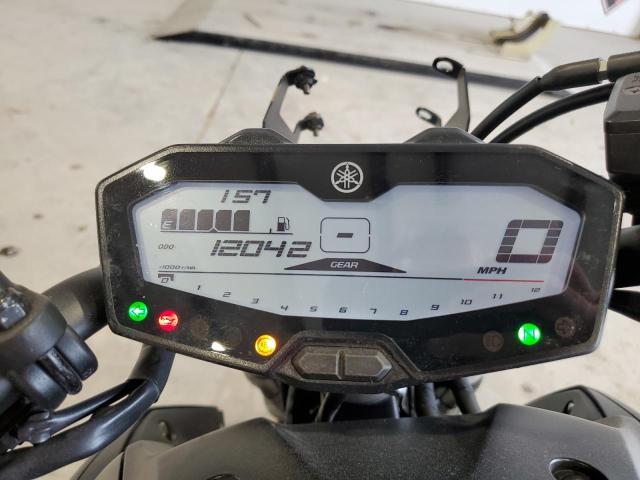 JYARM27E5LA006685 - 2020 YAMAHA MT07 BLACK photo 8