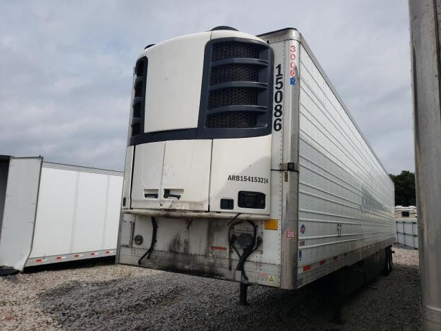 1UYVS2531FU114607 - 2015 UTILITY VS2RA WHITE photo 2