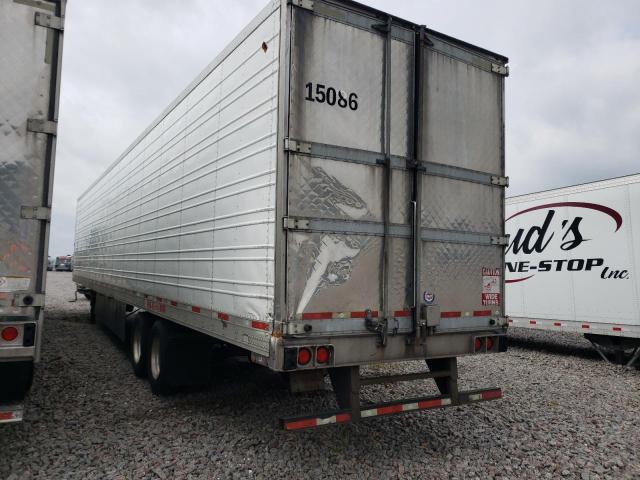 1UYVS2531FU114607 - 2015 UTILITY VS2RA WHITE photo 3