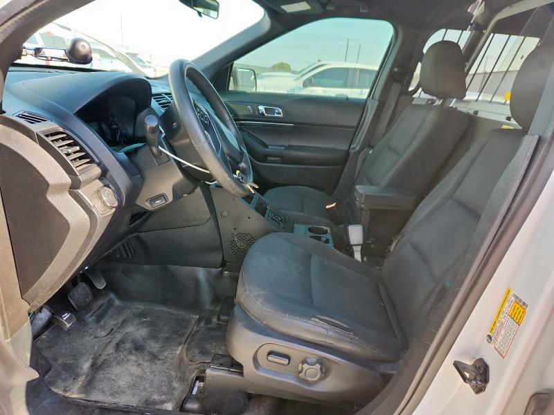 1FM5K8AR1KGA31646 - 2019 FORD EXPLORER POLICE INTERCEPTOR WHITE photo 7