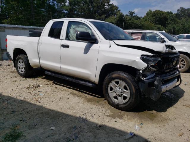 5TFUM5F19KX082050 - 2019 TOYOTA TUNDRA DOUBLE CAB SR/SR5 WHITE photo 4
