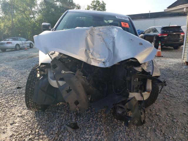 1C6RR7FG0JS308812 - 2018 RAM 1500 ST Plata foto 5