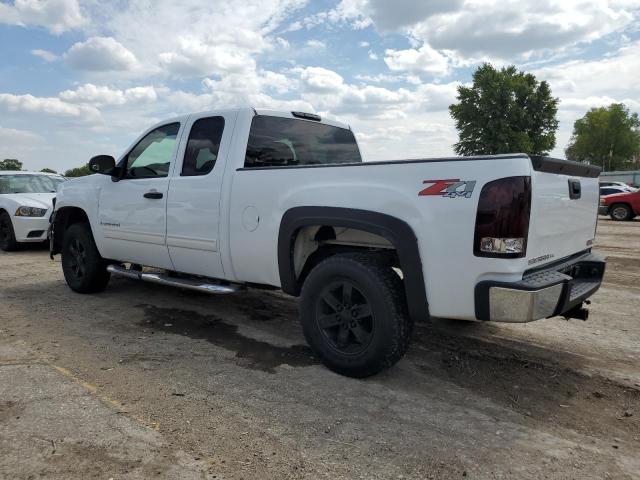 2GTEK19J571581169 - 2007 GMC NEW SIERRA K1500 WHITE photo 2