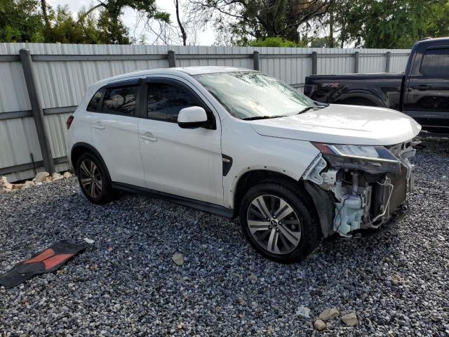 JA4AP3AU3LU011326 - 2020 MITSUBISHI OUTLANDER ES Weiß Foto 4