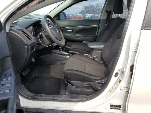 JA4AP3AU3LU011326 - 2020 MITSUBISHI OUTLANDER ES Weiß Foto 7