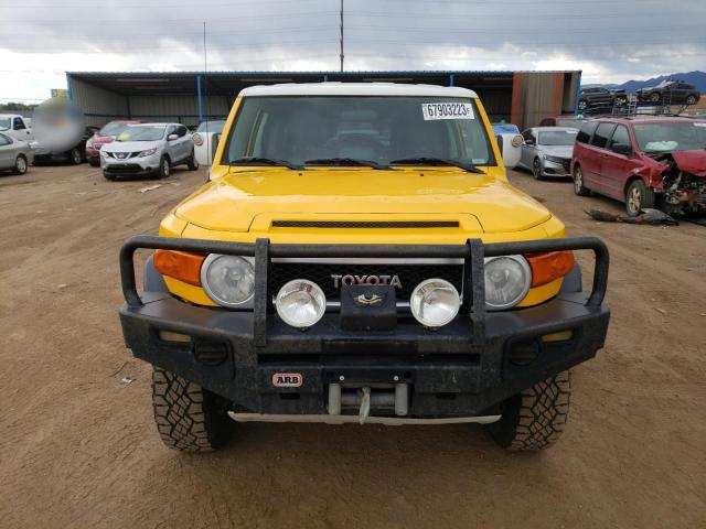 JTEBU11F470076428 - 2007 TOYOTA FJ CRUISER YELLOW photo 5