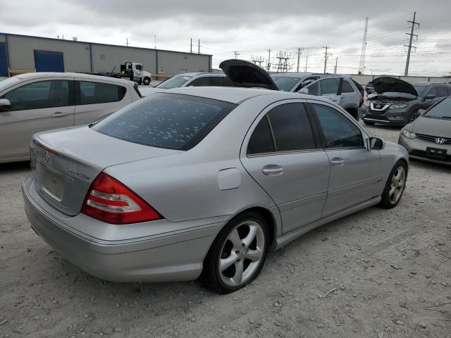 WDBRF40J65A759158 - 2005 MERCEDES-BENZ C 230K SPORT SEDAN SILVER photo 3