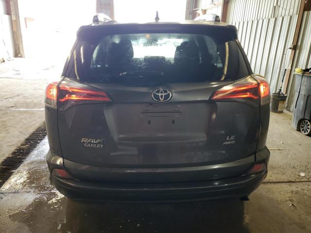 2T3BFREV7HW659586 - 2017 TOYOTA RAV4 LE ნაცრისფერი ფოტო 6