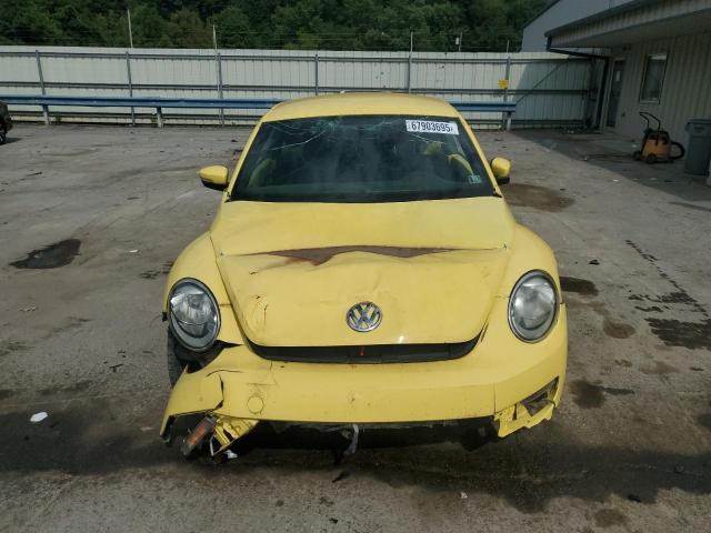 3VWJP7AT4CM640292 - 2012 VOLKSWAGEN BEETLE YELLOW photo 5