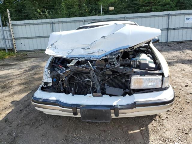 1G4BR82PXTR420724 - 1996 BUICK ROADMASTER BASE WHITE photo 5