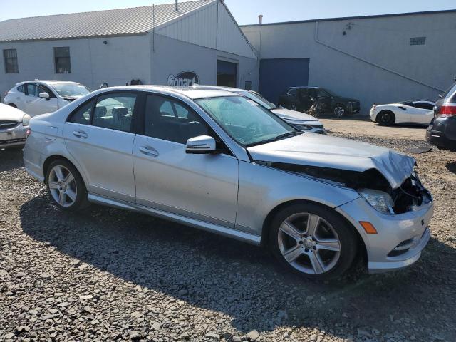 WDDGF8BB3BR149579 - 2011 MERCEDES-BENZ C 300 4MATIC SILVER photo 4