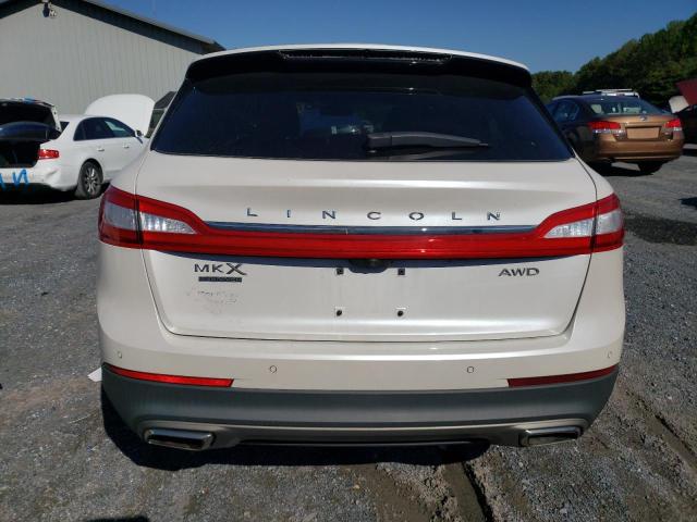 2LMTJ8LR0GBL37005 - 2016 LINCOLN MKX RESERVE WHITE photo 6