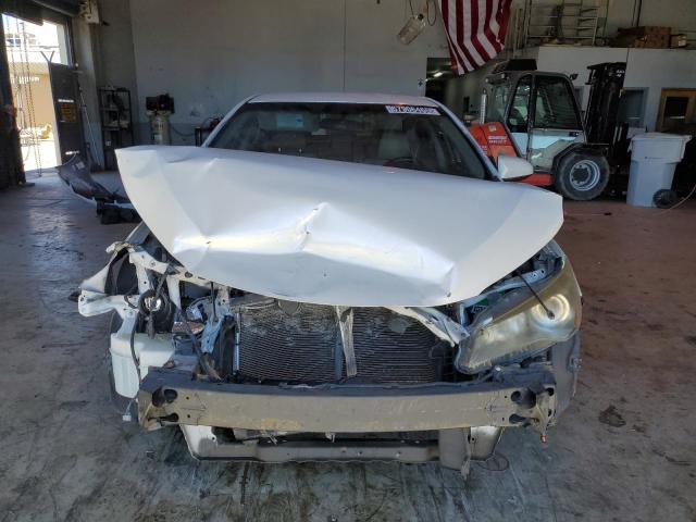 4T1BF1FK8FU060515 - 2015 TOYOTA CAMRY LE WHITE photo 5