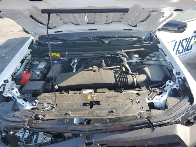 1GCGSBEC0R1276225 - 2024 CHEVROLET COLORADO WHITE photo 11
