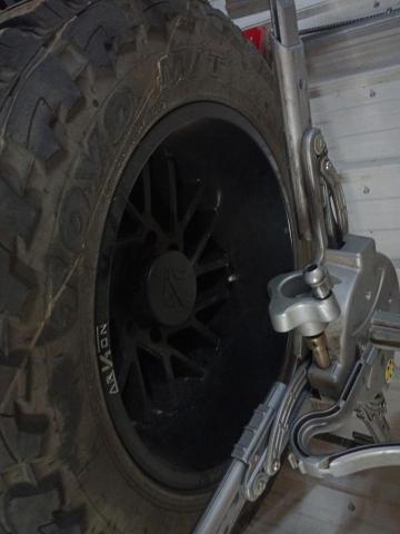 3C6UR5CL3JG418342 - 2018 RAM 2500 ST GRAY photo 12