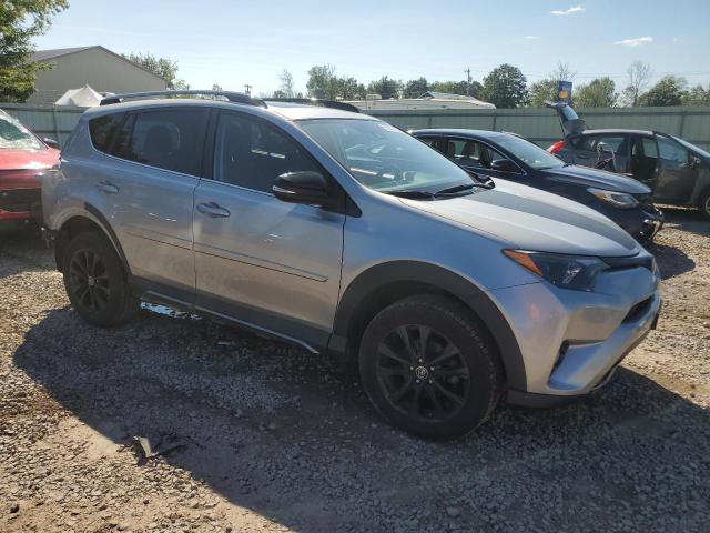 2T3RFREV8JW746644 - 2018 TOYOTA RAV4 ADVENTURE SILVER photo 4