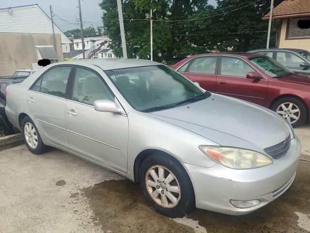 2003 TOYOTA CAMRY LE, null