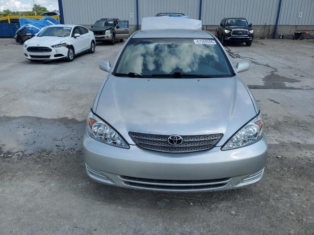 4T1BE32K54U804220 - 2004 TOYOTA CAMRY LE SILVER photo 5