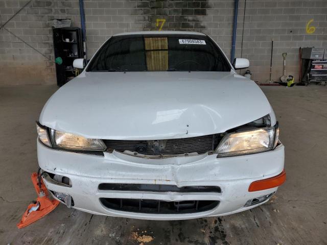 JN1CA21D3TT102342 - 1996 NISSAN MAXIMA GLE WHITE photo 5