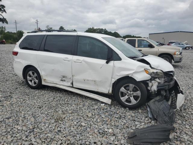 5TDKZ3DC0LS061760 - 2020 TOYOTA SIENNA LE WHITE photo 4