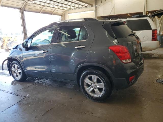 3GNCJLSBXJL372239 - 2018 CHEVROLET TRAX 1LT GRAY photo 2
