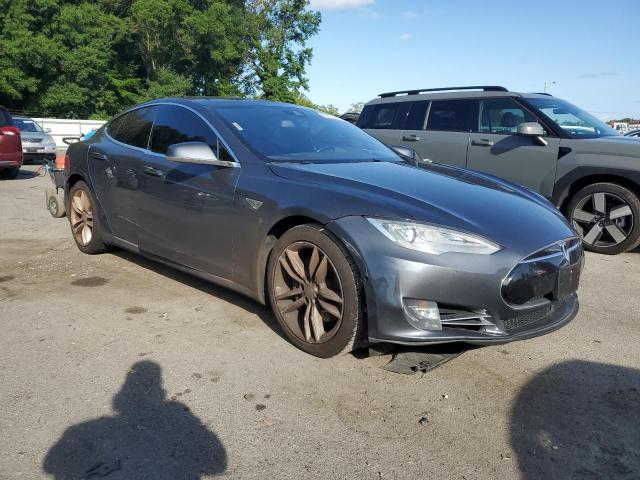 5YJSA1E26GF130723 - 2016 TESLA MODEL S GRAY photo 4