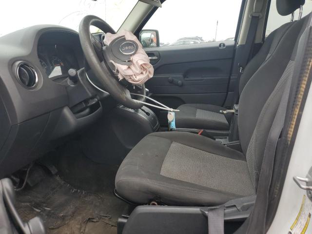 1C4NJPBB5GD774354 - 2016 JEEP PATRIOT SPORT 白色 照片 7