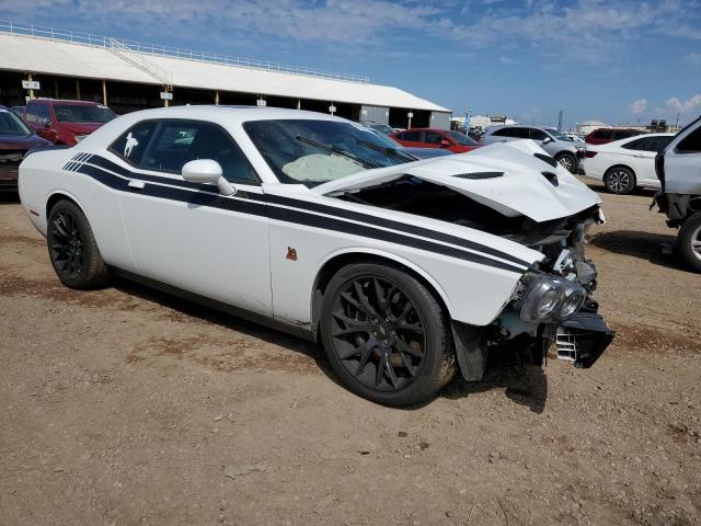 2C3CDZFJ2KH508608 - 2019 DODGE CHALLENGER R/T SCAT PACK WHITE photo 4