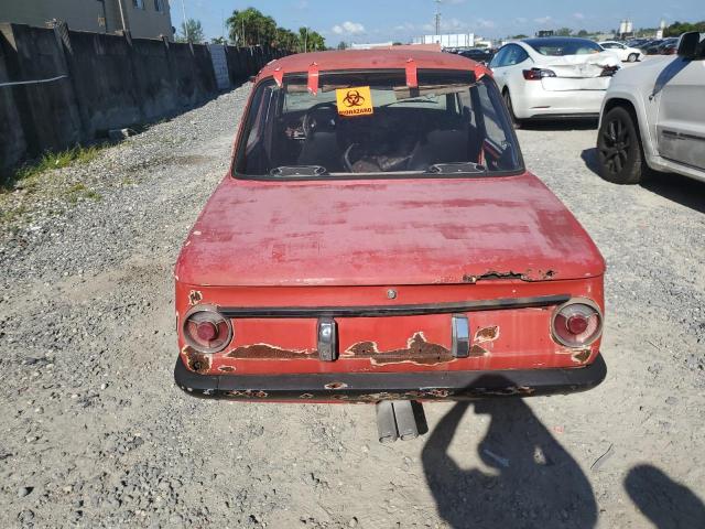 15633658 - 1968 BMW 2002 RED photo 6