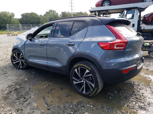 YV4162UM7N2723932 - 2022 VOLVO XC40 T5 R-DESIGN GRAY photo 2