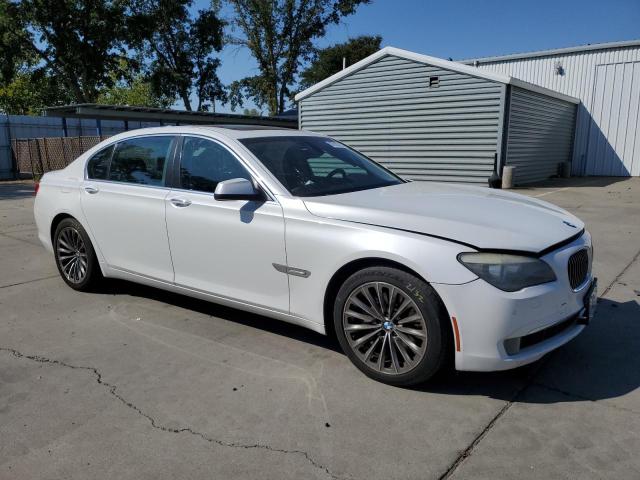 WBAKB4C58CC576825 - 2012 BMW 740 LI WHITE photo 4