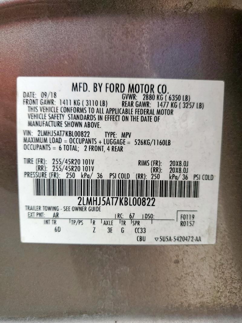 2LMHJ5AT7KBL00822 - 2019 LINCOLN MKT Brązowy zdjęcie 13