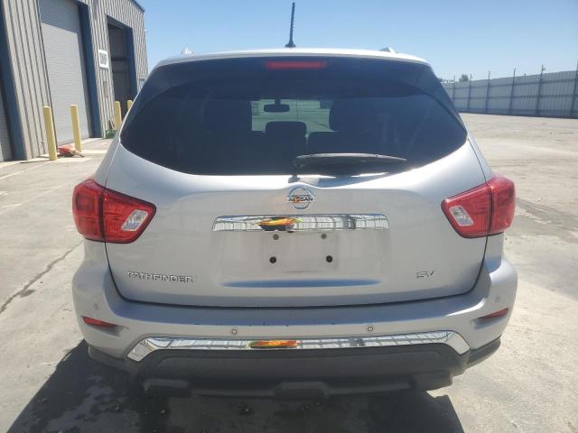 5N1DR2MN0HC697183 - 2017 NISSAN PATHFINDER S 银色 照片 6
