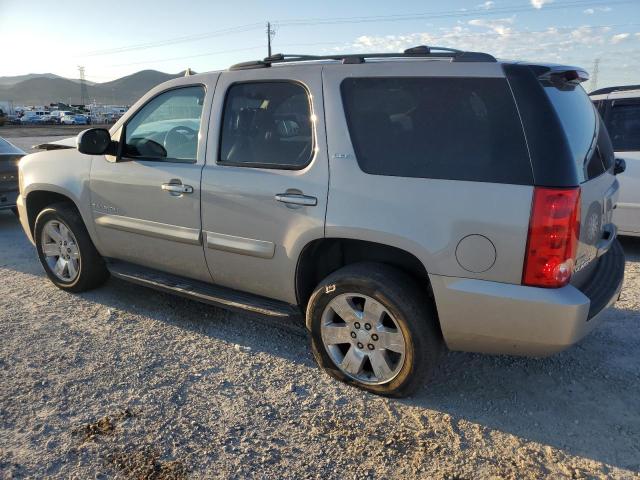 1GKFK13008J185246 - 2008 GMC YUKON TAN photo 2