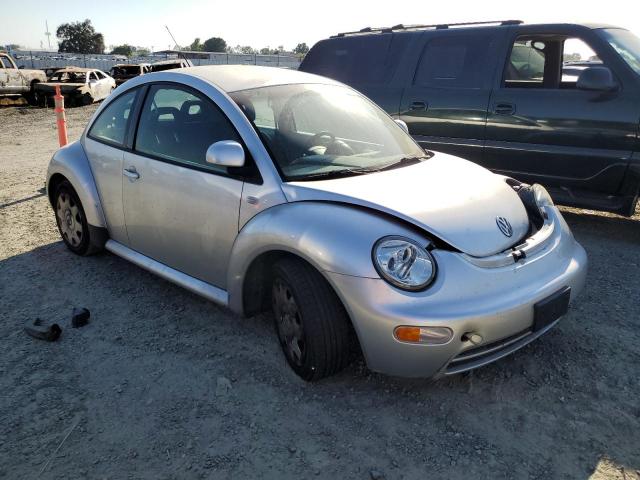 3VWBA21C5XM425213 - 1999 VOLKSWAGEN NEW BEETLE GL 银色 照片 4