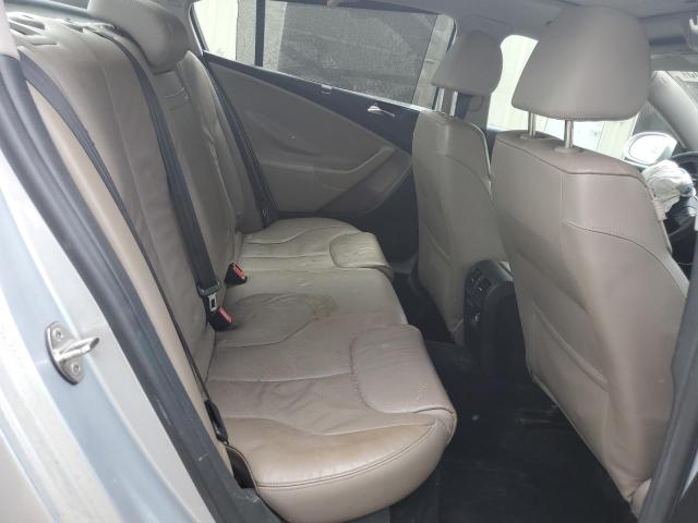 WVWEK73C88E220662 - 2008 VOLKSWAGEN PASSAT LUX فضي صورة 10