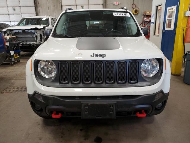 ZACCJBCT2GPD24261 - 2016 JEEP RENEGADE TRAILHAWK WHITE photo 5