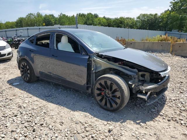 7SAYGDEF0NF538955 - 2022 TESLA MODEL Y GRAY photo 4