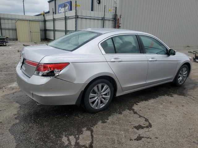 1HGCP2F82BA109365 - 2011 HONDA ACCORD EXL 银色 照片 3