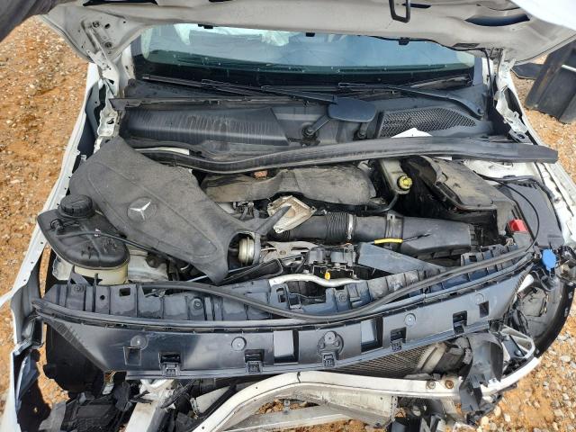 WDCTG4EB3KU003605 - 2019 MERCEDES-BENZ GLA 250 Biały zdjęcie 11