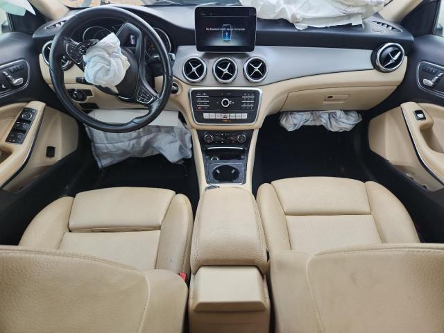 WDCTG4EB3KU003605 - 2019 MERCEDES-BENZ GLA 250 Biały zdjęcie 8